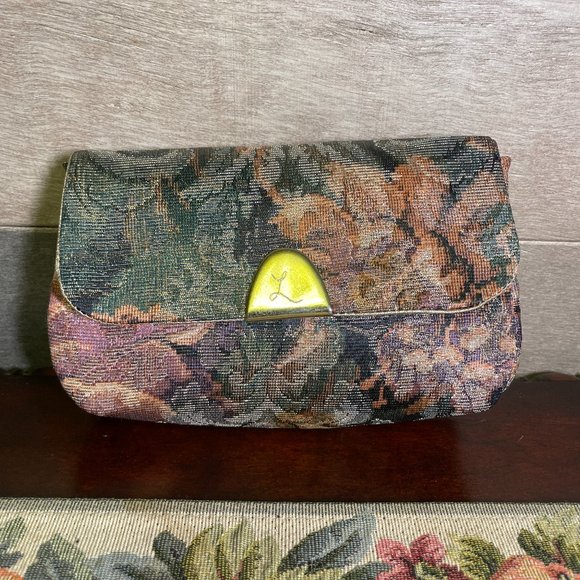 Vintage Floral Tapestry Vinyl Lined Cosmetic Make Up Bag Pouch Magnetic clasp - Picture 1 of 6